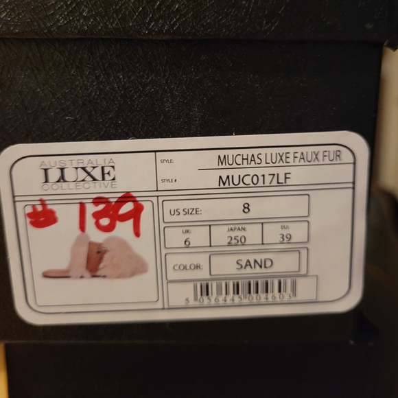 Australia Luxe Collective Muchas Slides #139 - Picture 6 of 7